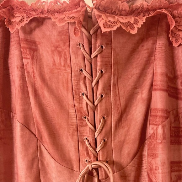 TOXIC ENVY  “Daisy" Long Sleeve Printed Midi Dress - Picture 10 of 13